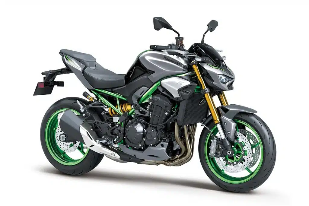 Kit déco KAWASAKI Z900 2025-2026 100% perso
