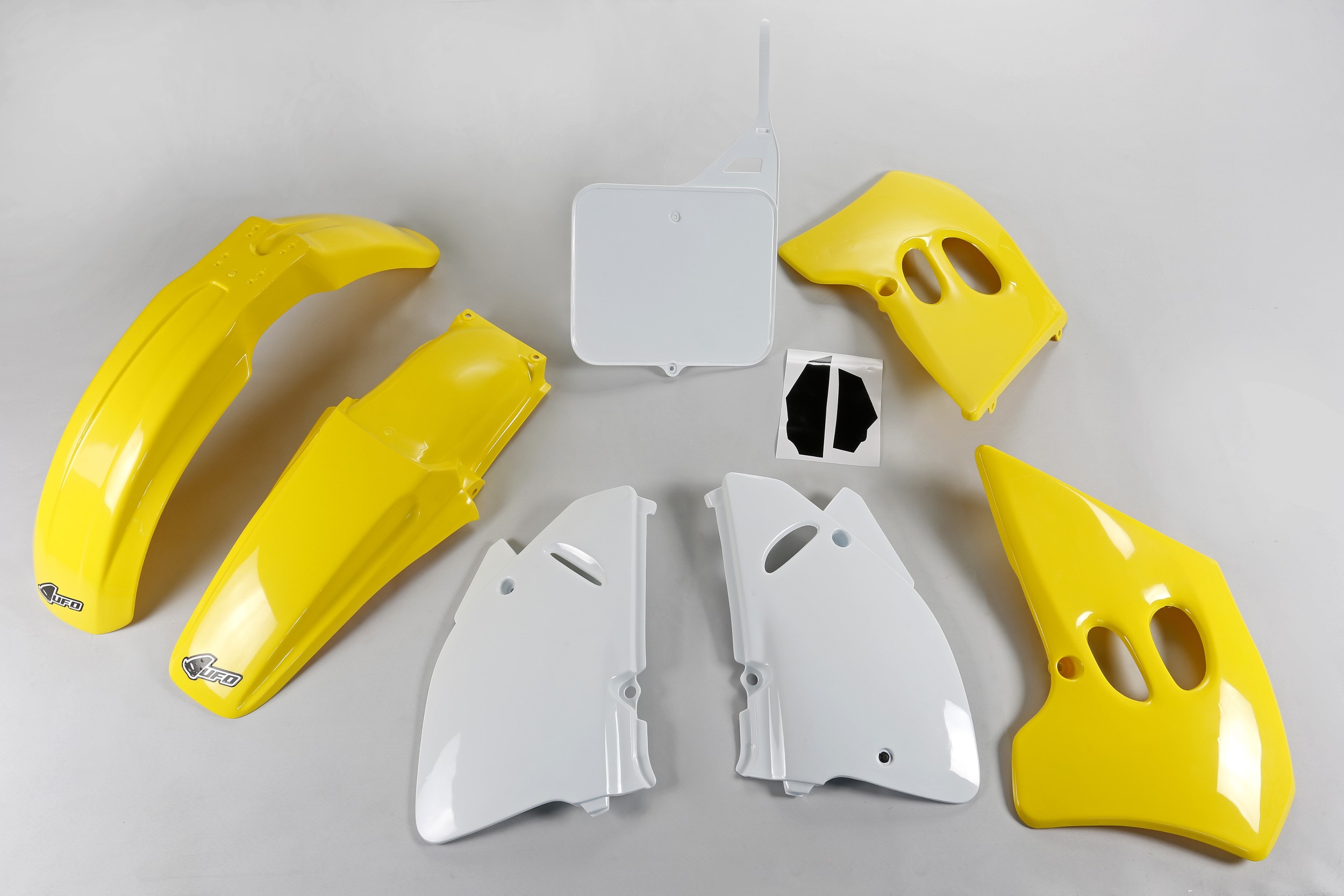 Suzuki RM 125 1993-1995 Kits Plastique Sans Protège-fourches