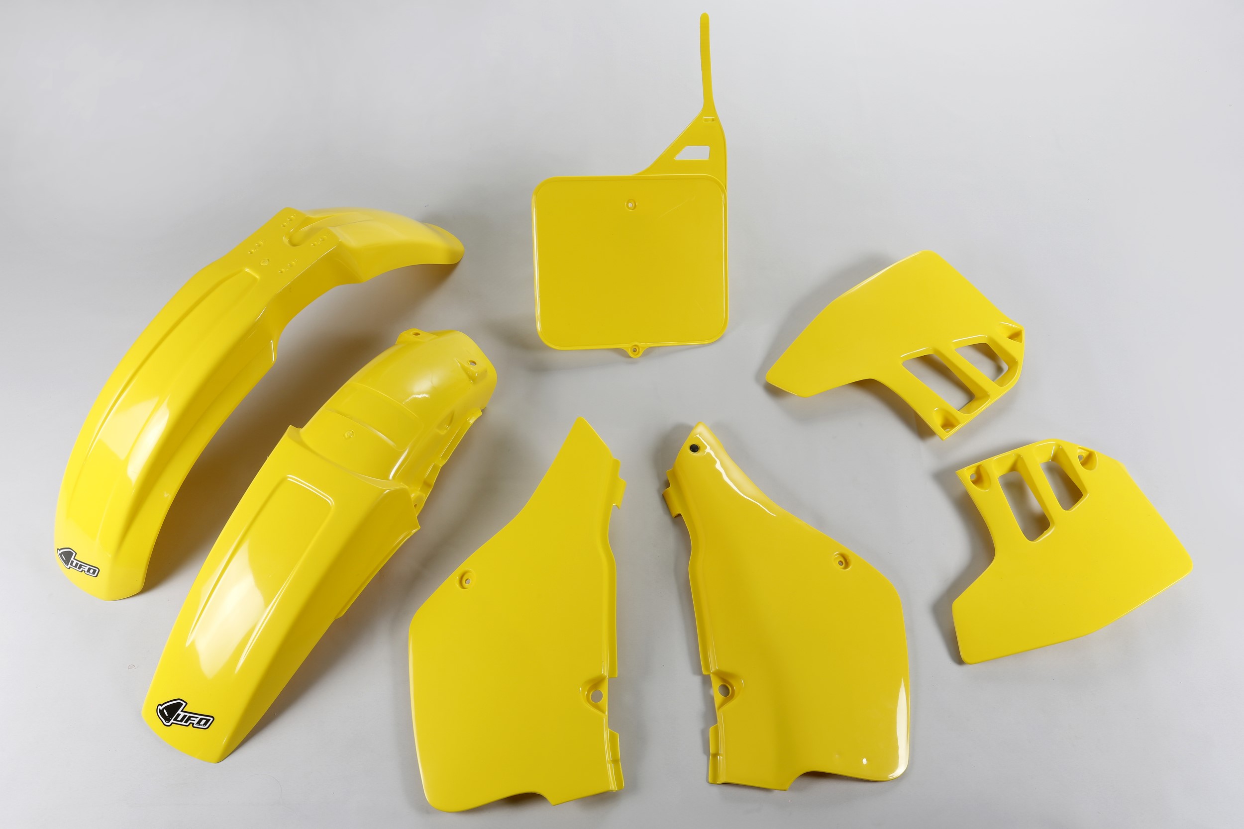 Suzuki RM 125 1992-1992 Kits Plastique Sans Protège-fourches