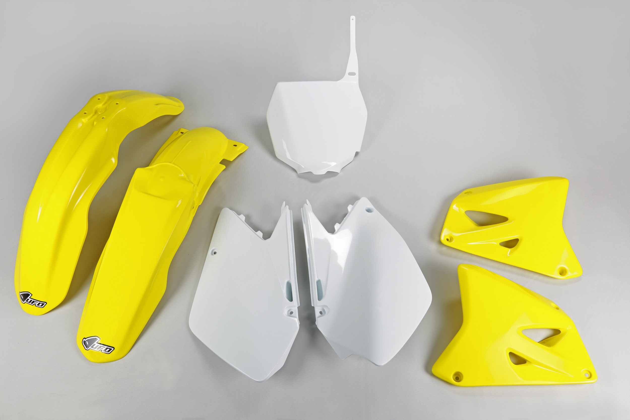 Suzuki RM 125 2006-2026 Kits Plastique Sans Protège-fourches