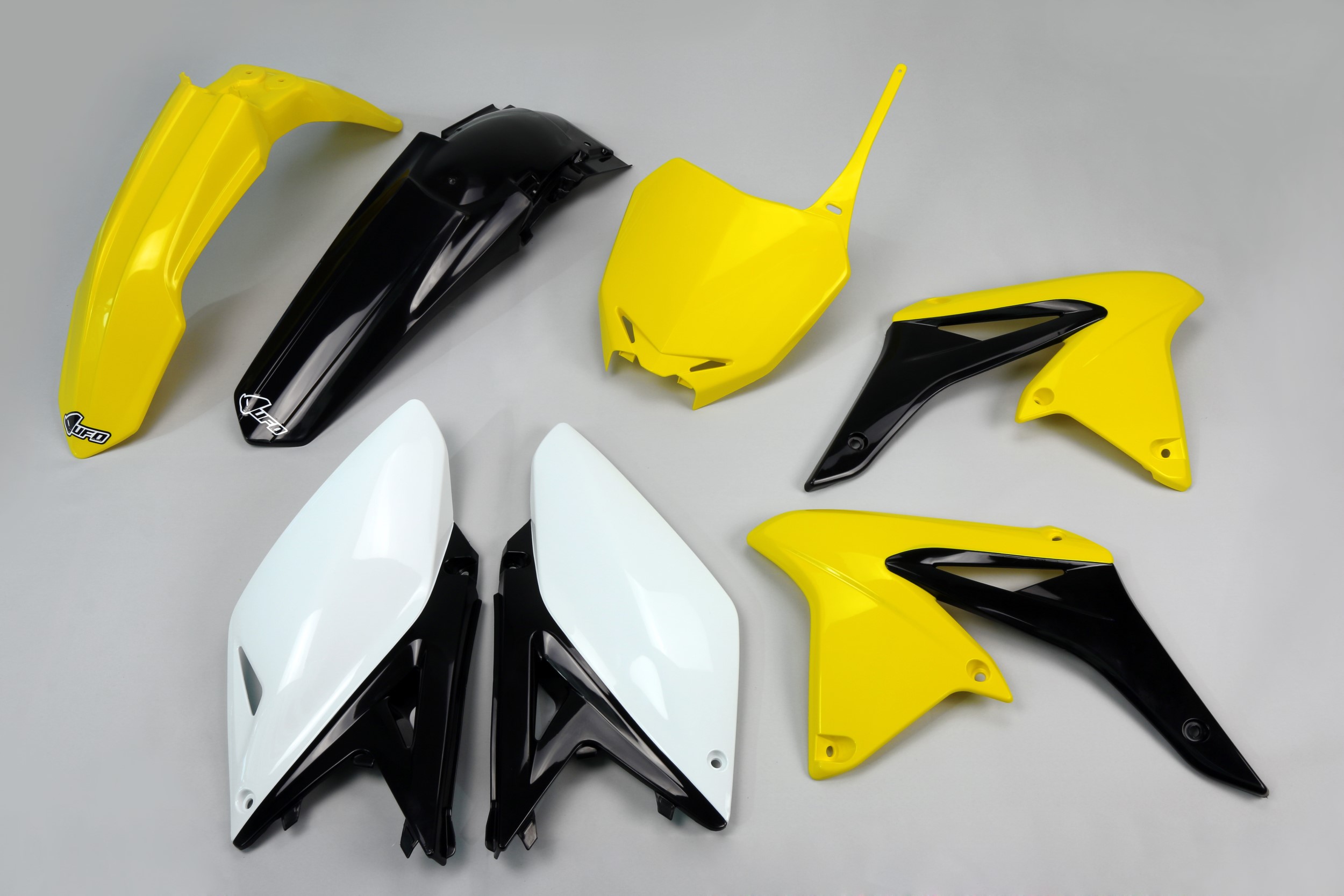 Suzuki RMZ 250 2010-2018 Kits Plastique Sans Protège-fourches
